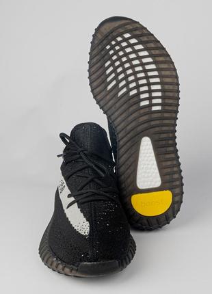 Кроссовки мужские adidas yeezy тканевые бежевые с черным . легкие и комфортные!