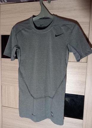 Футболка nike pro оригінал