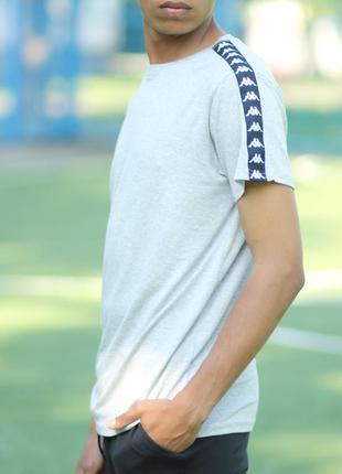 Чоловіча спортивна футболка kappa з лампасами сіра каппа6 фото