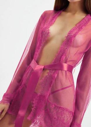 Халат из кружева с поясом, сексуальный халат на запах прозрачный, кружевной халатик со стрингами8 фото