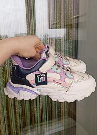 Кроссовки на девочку 36 размер стелька 22,3-22,5 см.