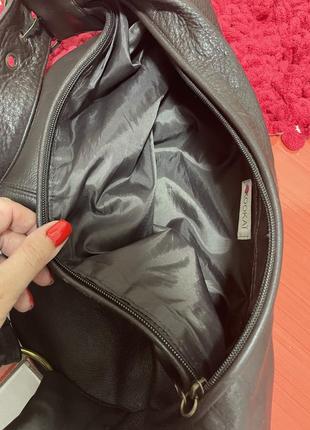 Шикарная объемная вместительная кожаная сумка kookai /100%кожа7 фото
