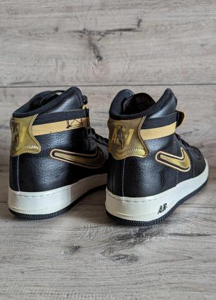 Nike air force 1 high black and gold best sale