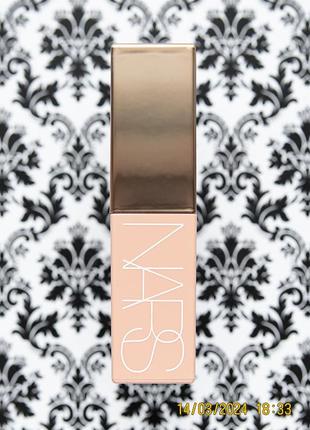 Рідкі рум'яна для сяйва шкіри nars afterglow liquid blush dolce vita хайлайтер