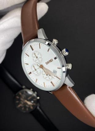 Чоловічий наручний годинник skmei 9318 beige-brown. усі стрілки  хронографа працюют7 фото