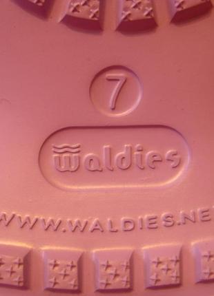 Нові крокси waldies - 37 розмір7 фото