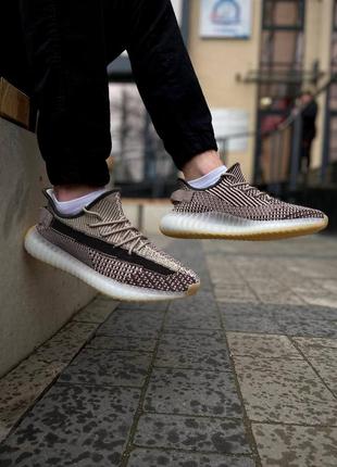 Популярная модель yeezy которая подойдет под любой образ👟