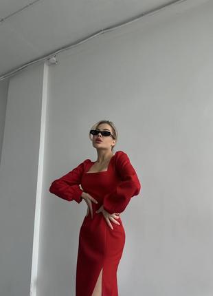 Силуетна сукня футляр