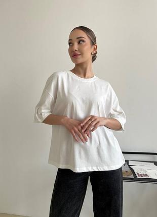 Базовая футболка в стиле zara