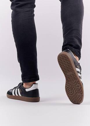 Мужские кожаные кеды adidas originals samba черно белые повседневные кроссовки из натуральной кожи адидас10 фото