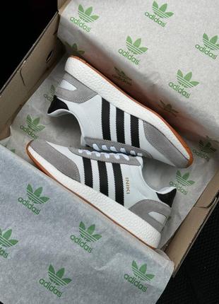 Женские кроссовки adidas originals iniki w white gray black2 фото