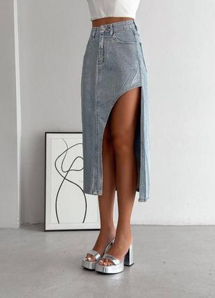 Стильная джинсовая юбка асимметричного кроя qs-55994 фото
