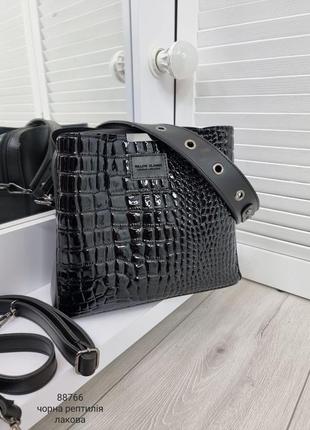 Женская стильная и качественная сумка из эко кожи на 3 отдела черная рептилия лаковая2 фото