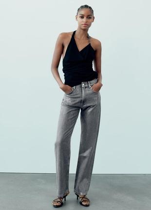 Джинсы zara straight mid-rise jeans with foil detail прямые уровни металлизированные средняя посадка1 фото