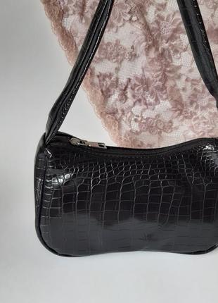 Компактная сумочка багет (черная)8 фото