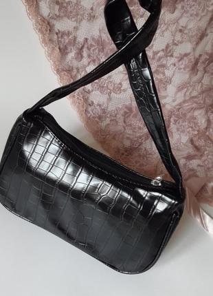 Компактная сумочка багет (черная)9 фото