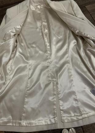 Пиджак, жакет, удлиненный, приталенный, молочный5 фото