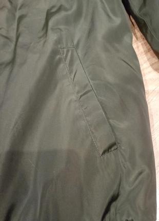 Весенняя куртка бомбер