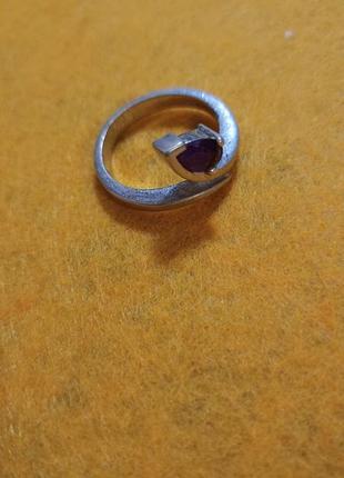 Серебряная винтажная кольца с камушком8 фото