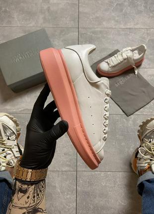 Alexander mcqueen white pink 🌺, жіночі кросівки маквін