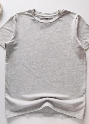 Новая серая футболка детская артикул: 190381 фото