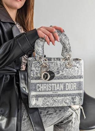 Сумка christian dior lady
якість люкс