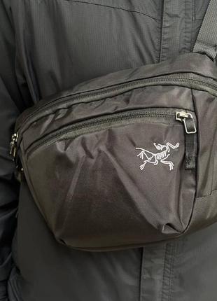 Барсетка arcteryx чорного кольору3 фото