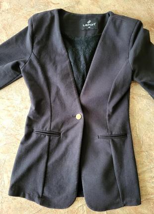 Пиджак приталенный 1 пуговица стильный удлиненный 3/4 рукав укороченный коттон стрейч черный жакет