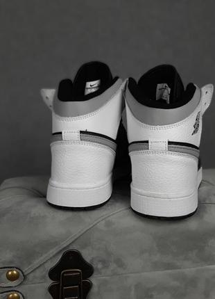 👟 кросівки       nike air jordan 1 білі з чорним і сірим  / наложка bs👟4 фото