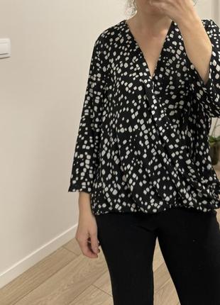 Блузка, черная в белые квадратики (типа в горошек), размер с2 фото
