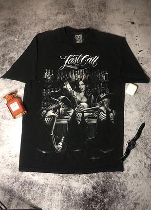 Крутая и стильная t-shirt