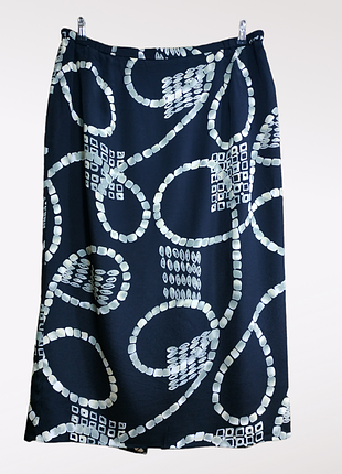 Классная юбка из вискозного шелка