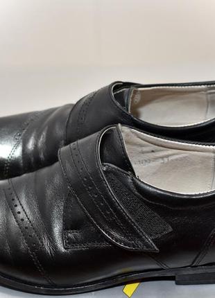 Туфлі чорні шкіряні шкільні на липучці для хлопчиків, змінне взуття (каприз)6 фото