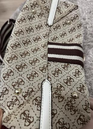 Guess женская guess vintage hobo guess vintage бродяга5 фото