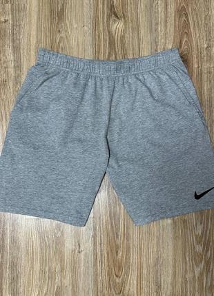 Шорты от фирмы nike1 фото