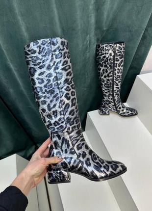 Эксклюзивные сапоги из итальянской кожи женские на низком каблуке леопард3 фото