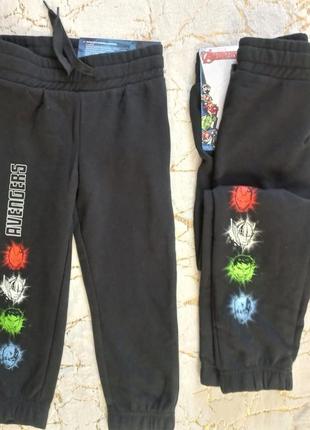 Спортивні штани