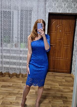 Синее кружевное платье с одним рукавом электричество гипюровое6 фото