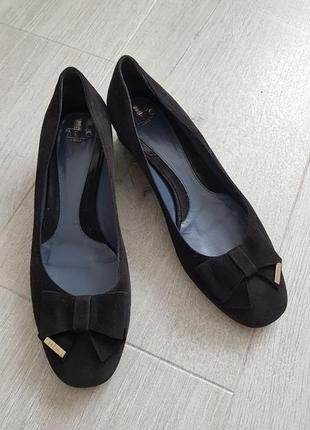 Lorio звмшеві туфлі човники, розмір 38