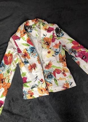 Цветочный пиджак / пиджак с принтом1 фото