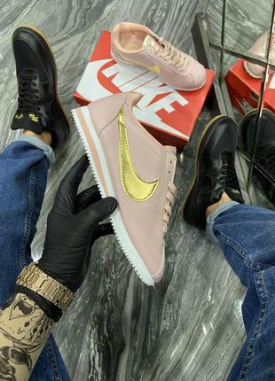Nike cortez розові кросівки найк 🆕рожево-золоті кросівки найк кортез 🆕