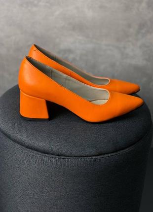 Оранжевые 🍊 кожаные туфли на каблуке,35-41