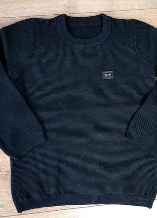 Женский модный теплый свитер плоной вязки рубчик в чёрном цвете.4 фото