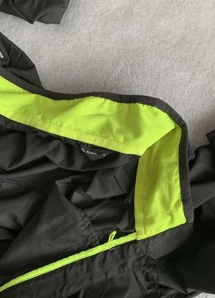 Мужская куртка кофта спортивная беговая wind shield soc tcs wind10 фото