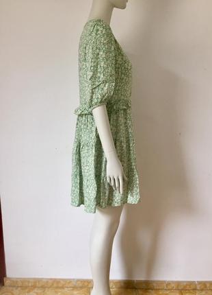 Мини-платье с цветочным принтом на рукавах резинки stradivarius3 фото