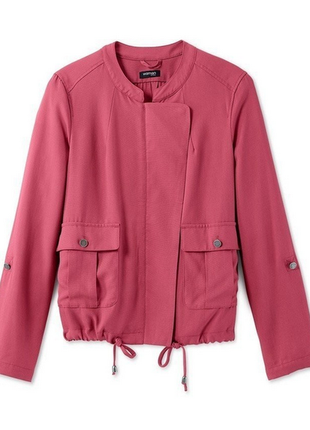 Легка вітровка tchibo р.44-46