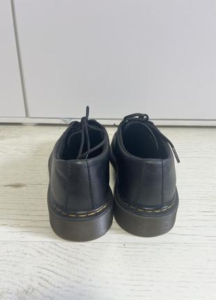 Стильные кожаные туфли dr. martens6 фото