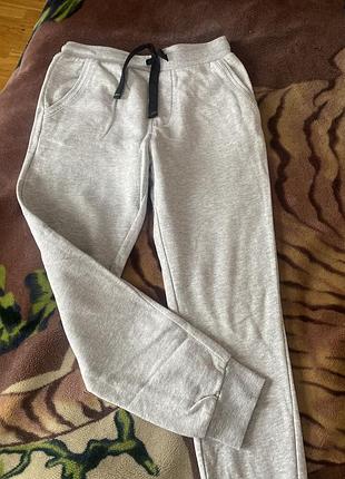 Штани спортивні