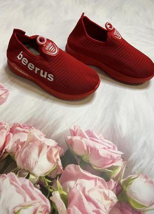 Текстильні кросівки червоні кросівки макасіни дитячі капці на весну2 фото