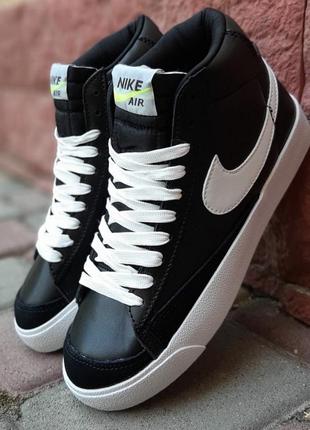 Високі  жіночі кросівки nike blazer mid / найк блейзер мід / взуття демісезонне жіноче на весну, літо, осінь чорні